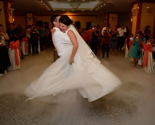 Dance All Styles ouverture de bal de mariage cours de danse 495x400 1 - Dance All Styles