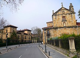 CLASES DE BAILE PRIVADAS EN LAZKAO 266px Lazkao Monasterio de Santa Ana y Palacio de los Duques de Lazcano - CLASES DE BAILE PRIVADAS EN LAZKAO