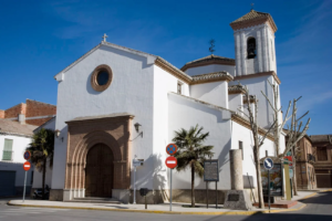 CLASES DE BAILE PRIVADAS EN CHAUCHINA media filer public f4 50 f4506782 313c 4b29 a393 d0257b75514d u4t8285 iglesia parroquial de santo cristo de la humildad chauchinagranada 1 300x200 - CLASES DE BAILE PRIVADAS EN CHAUCHINA